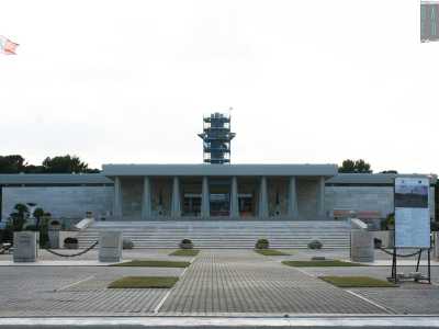 Il Sacrario Militare dei Caduti Oltremare � un po� il simbolo di questa zona: cimitero aperto nel 1967 che custodisce le spoglie dei soldati italiani caduti durante la Seconda guerra mondiale